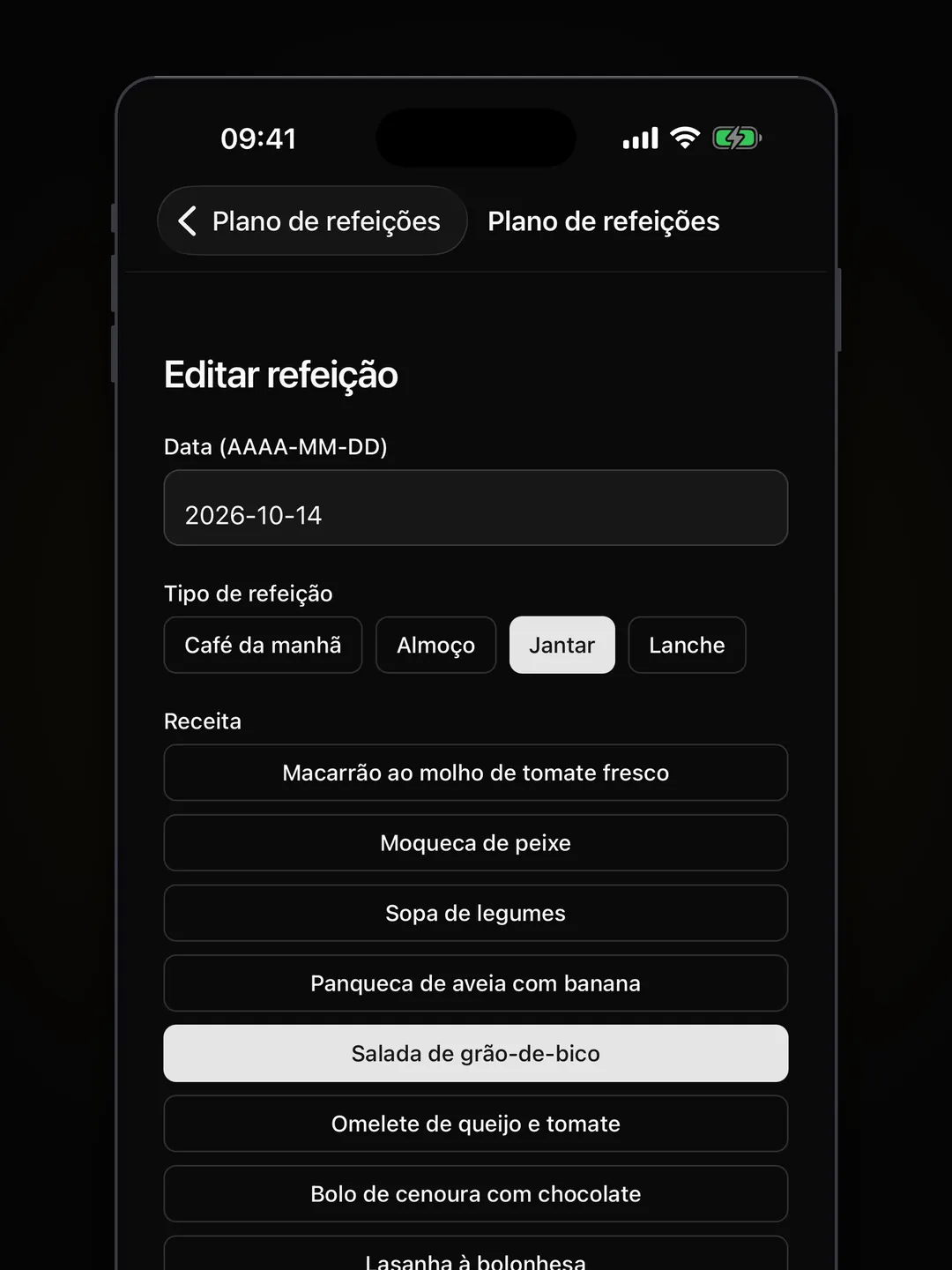 Formulário de refeição com data, seletor de tipo (café da manhã, almoço, jantar, lanche) e lista de receitas para escolher.